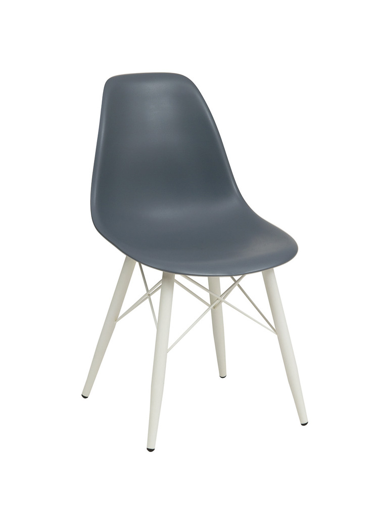Silla Ceylan con patas de acero en color blanco asiento PP gris